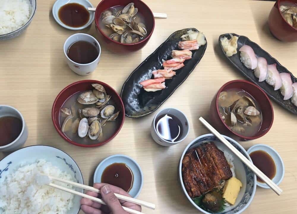 Tsukiji-food-tour-Arigato-Japan1